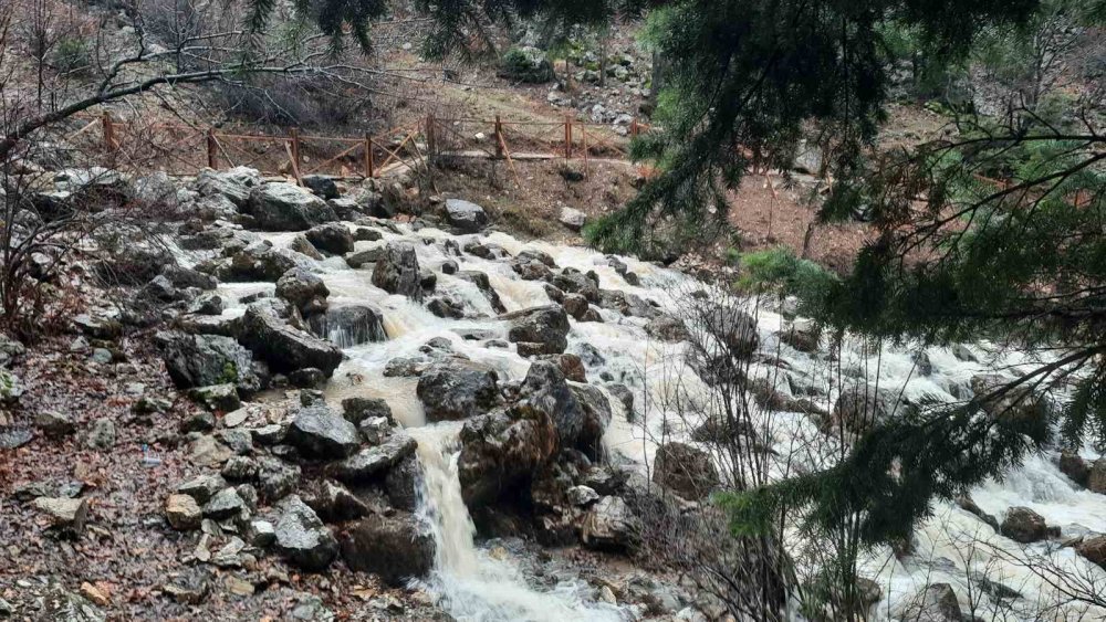Konya'nın doğal hazinesi Aygırdibi yeniden akıyor