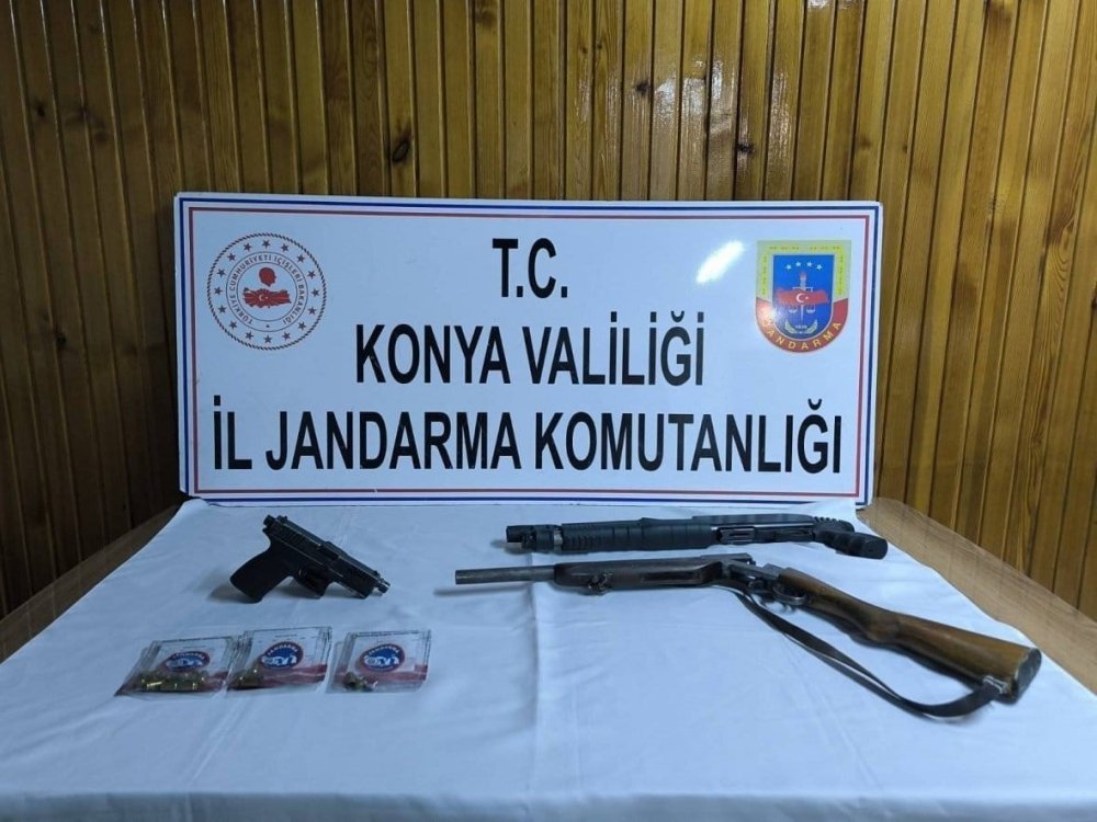 Jandarmadan Konya genelinde silah baskını: 3 tutuklama