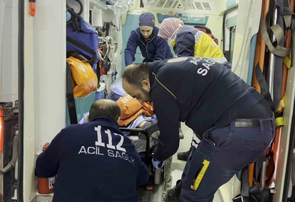 Sinirlendi cama vurdu gözünü hastanede açtı