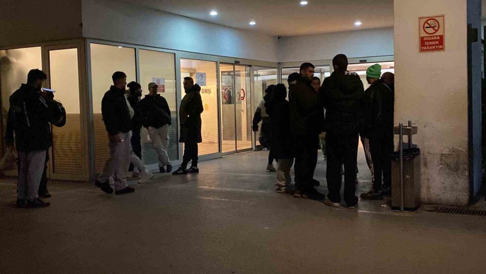 Beşiktaş Maçında Tribün Kazası! Taraftar Hayatını Kaybetti