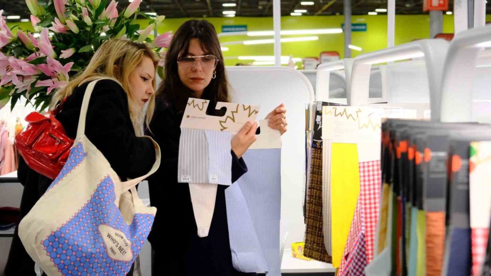 Bursa iş dünyası Paris’te tekstil ve moda fuarlarında