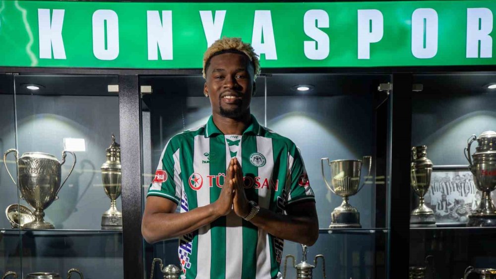 Konyaspor 8 transferle takımı yeniledi