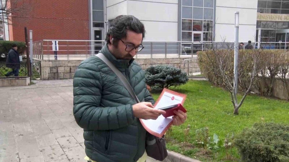 Satıcı Parayı Aldı Sandı, Alıcı Parasını Geri Aldı: Tapuda Büyük Açık