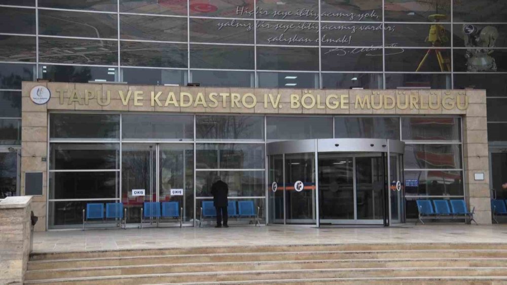 Satıcı Parayı Aldı Sandı, Alıcı Parasını Geri Aldı: Tapuda Büyük Açık