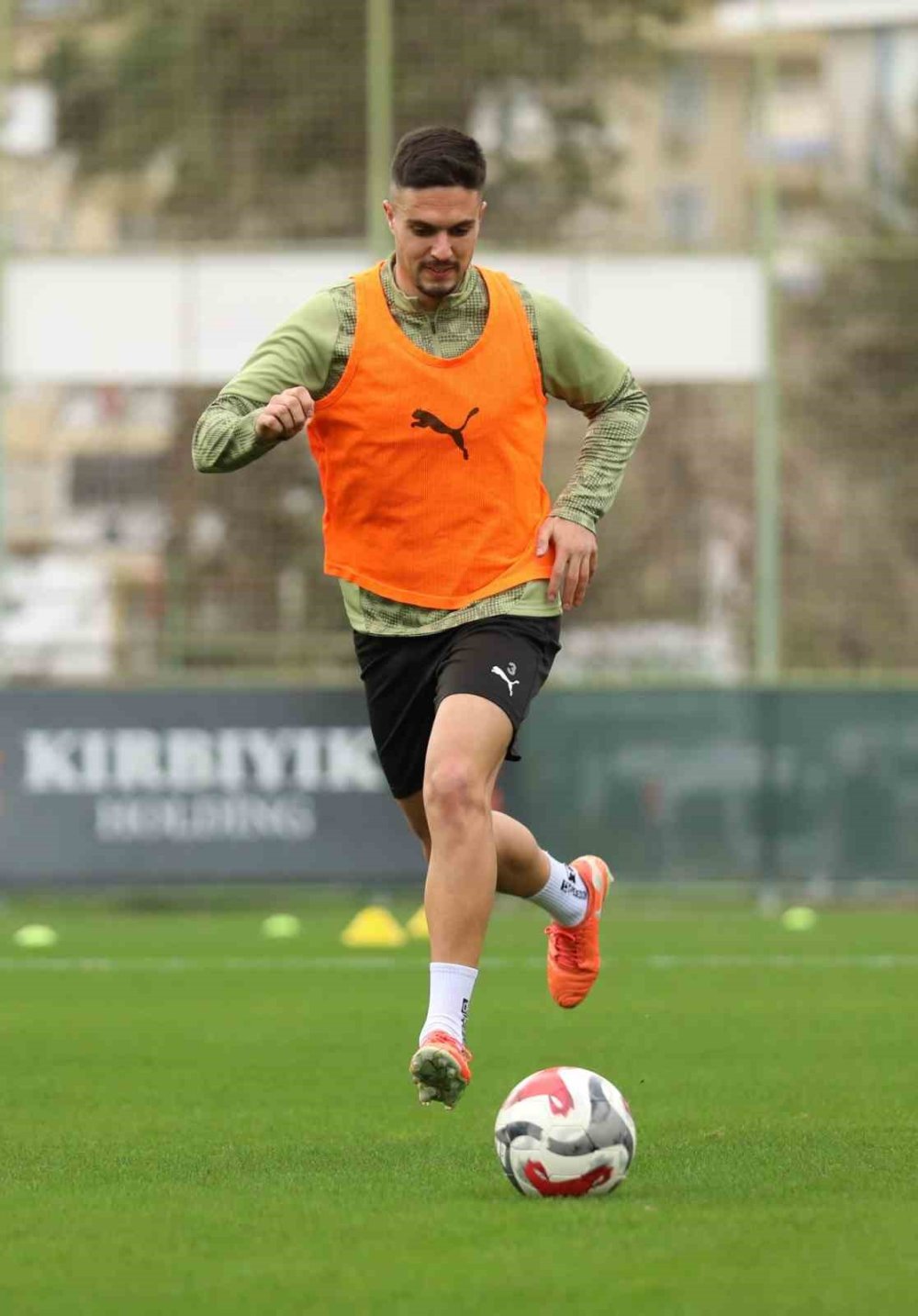 Alanyaspor'da hoca kadro kuramıyor