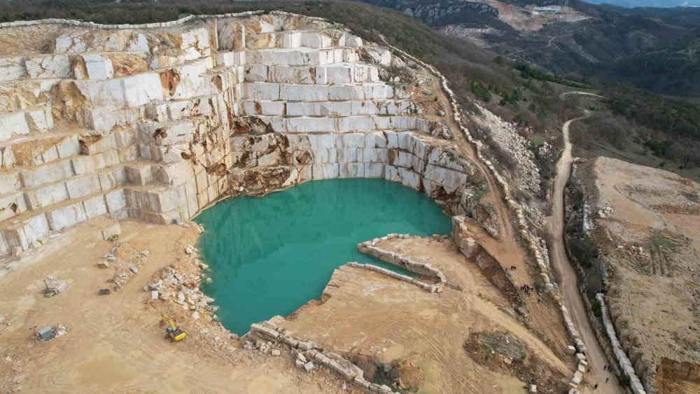 100 Bin Tonluk Su Havzası İçin Köylüler Ayakta