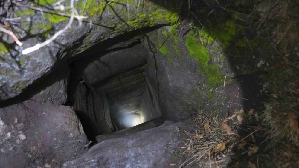 Sit alanında define ararken yakalandılar! 25 metrelik sarnıçta ölümle burun buruna