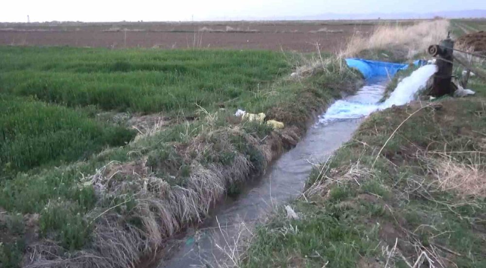Aksaray’da obruklara davetiye çıkaran tablo!15 bini kaçak 20 bin su kuyusu