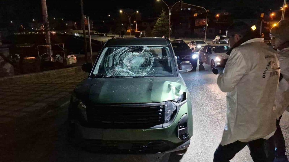 Kavşakta Scooter Kazası! 14 Yaşındaki Çocuk Ağır Yaralı