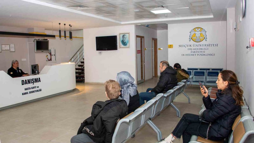 Selçuk Üniversitesi, Beyhekim’de ağız - diş sağlığı hizmetlerine devam ediyor