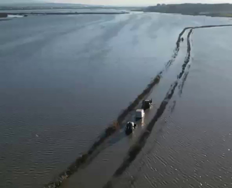 Sel sularından böyle kurtarıldılar