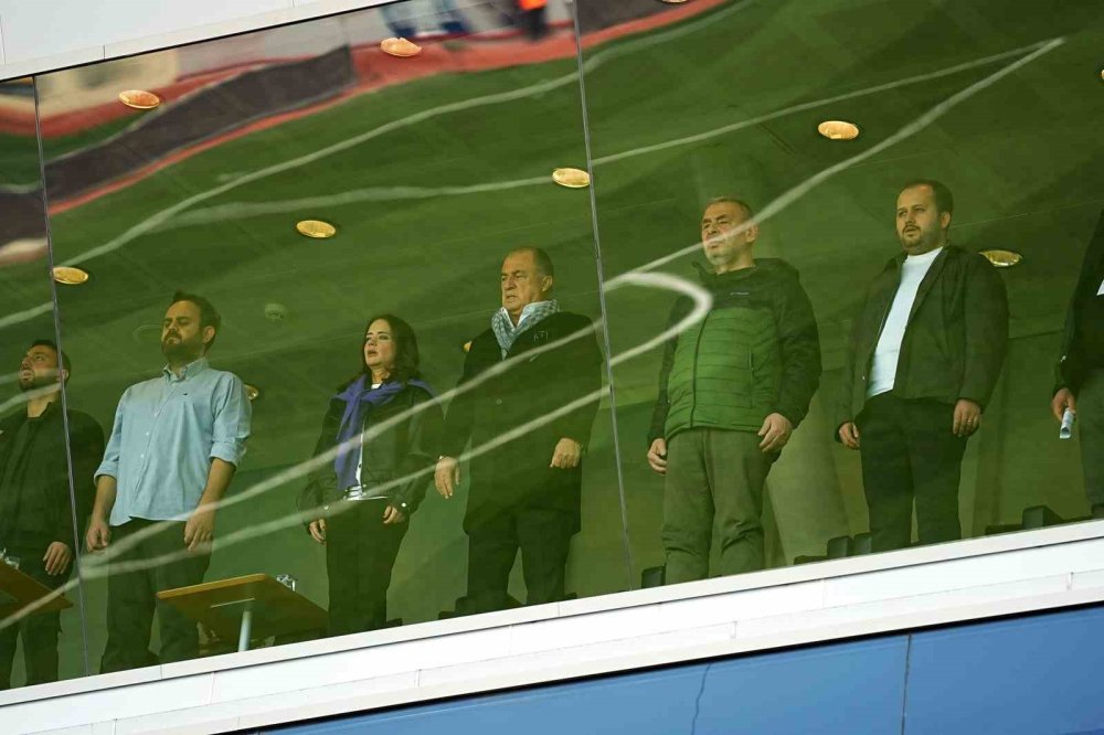 Levent Şahin’e ilk maçında Fatih Terim desteği