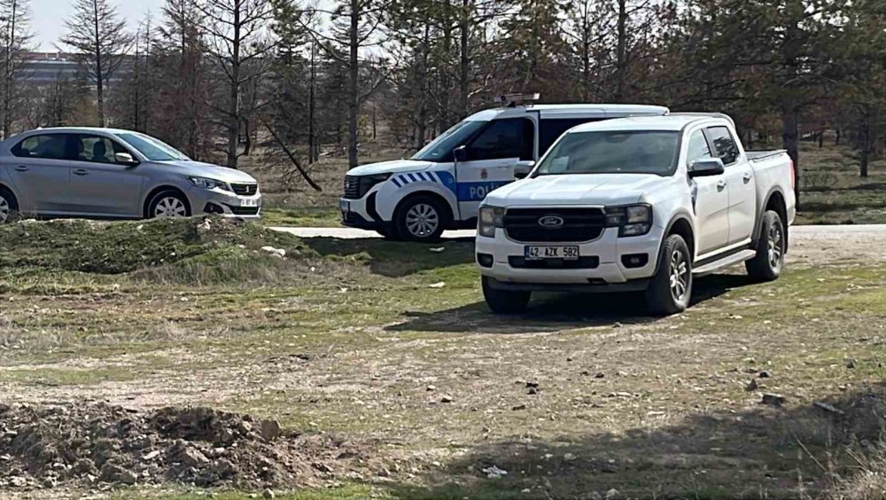 Kayacık'ta kaçak kazı! Belediye fark etti, polis harekete geçti