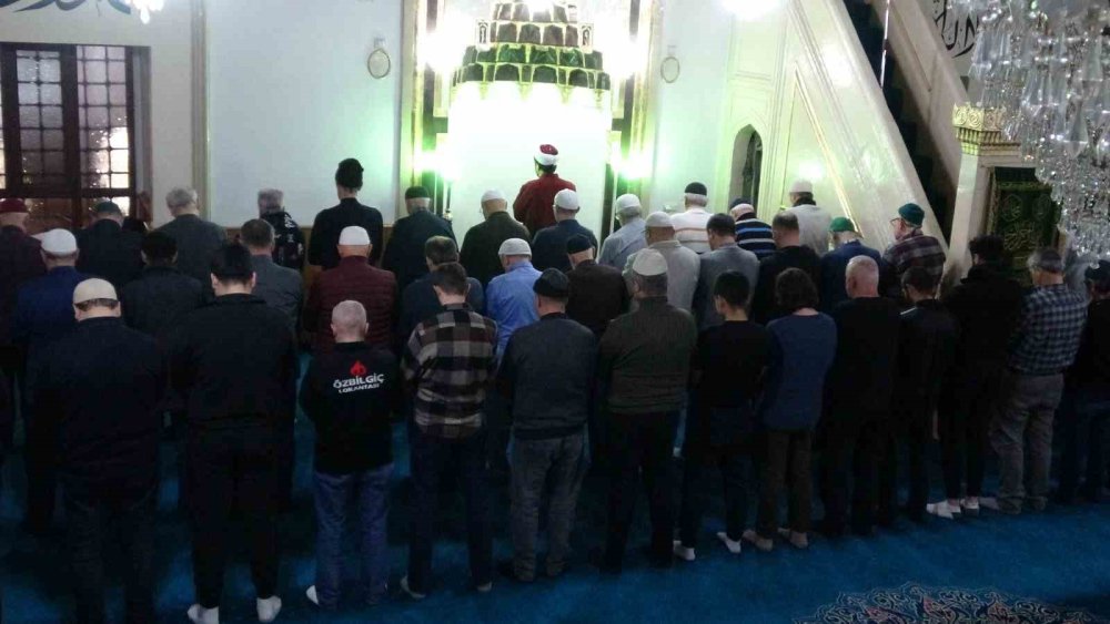 Bir Teravih'te 1 Cüz