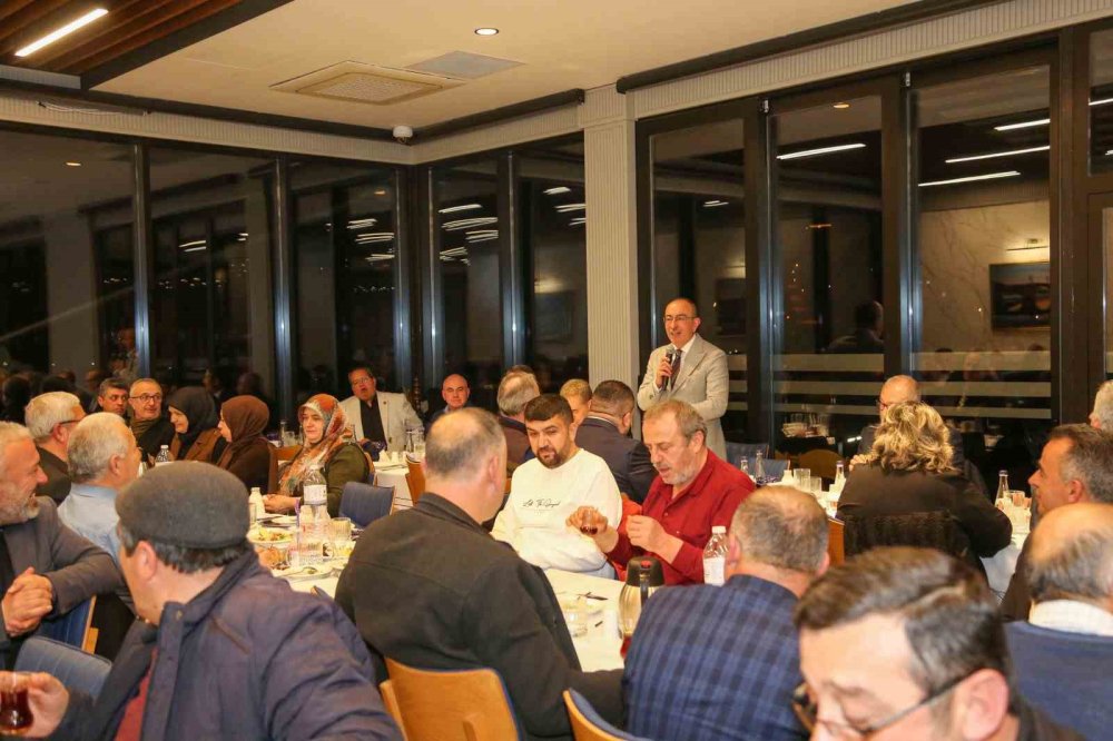 Kavuş muhtarlarla buluştu: Hedef daha güçlü Meram