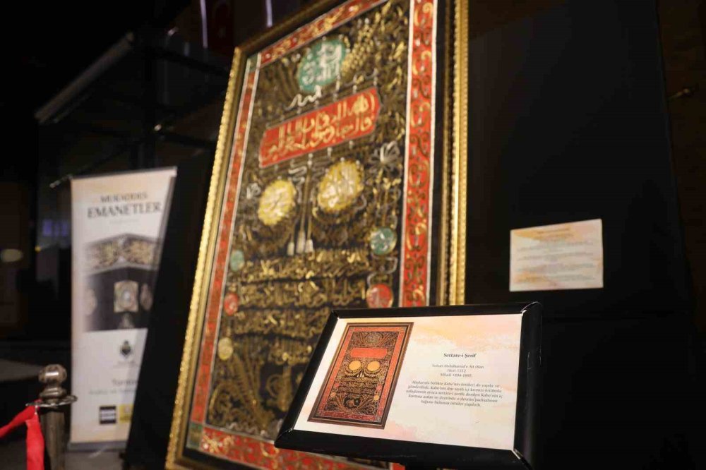 Mukaddes Emanetler Konya’da