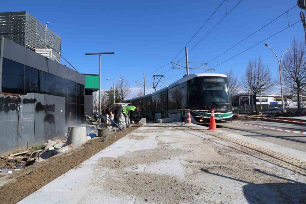 Tramvay seferleri çift vagonla yapılacak