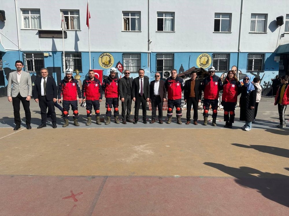 Çayırova'nın kurtarıcılarından unutulmaz tatbikat