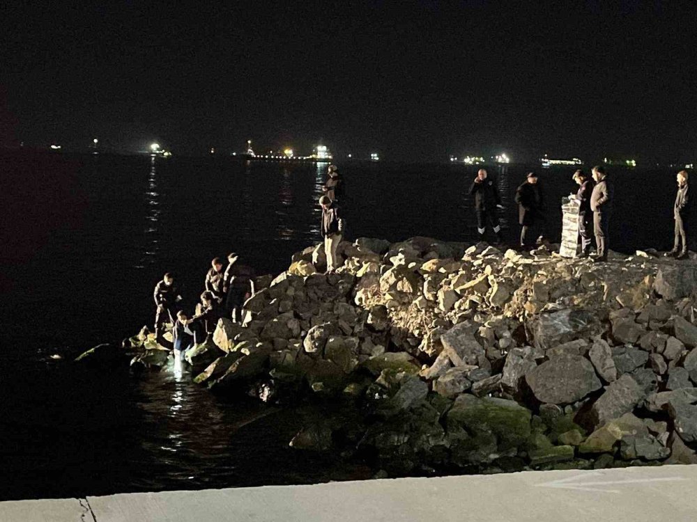 Denizde anne ve kızın cesedi bulundu