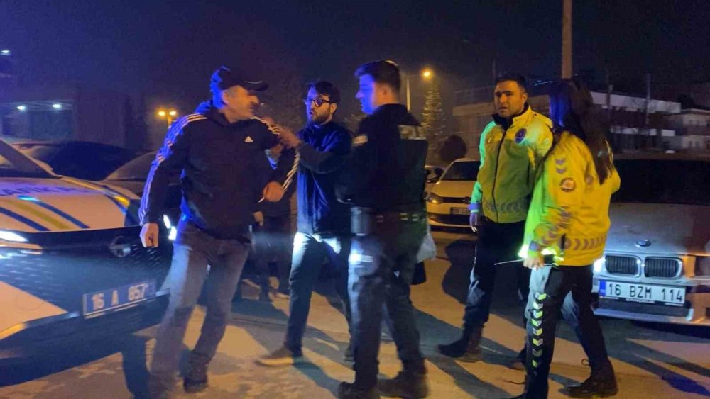 Babasının Hareketi de Polisi Vazgeçirmeye Yetmedi! Araç Trafikten Men Edildi