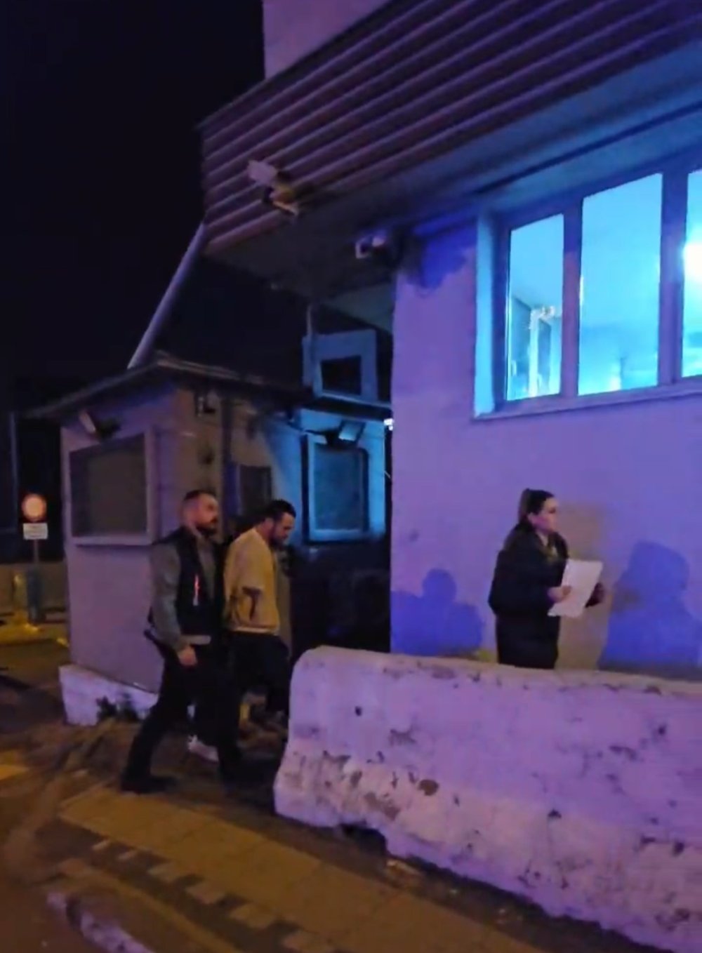 Görüntüsü açık verdi 24 yıl için cezaevine gönderildi