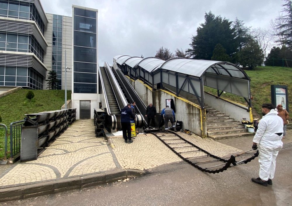 Merdivenler bakıma alındı