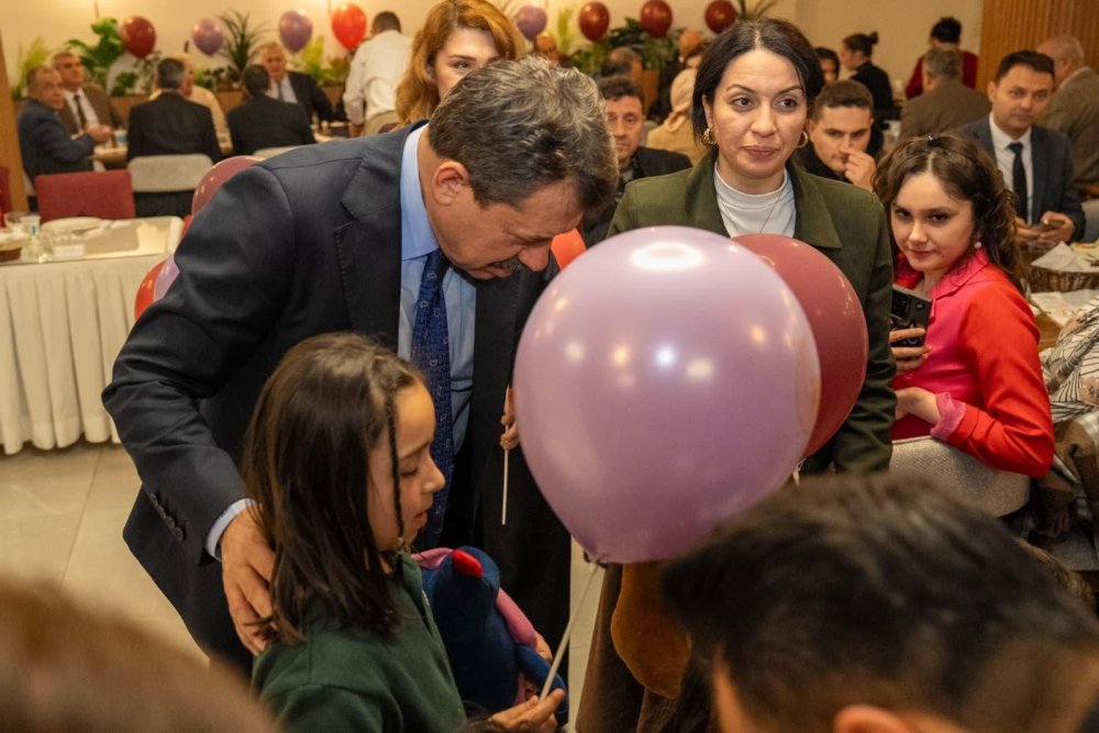 İzmir Adliyesi bu iftarda buluştu