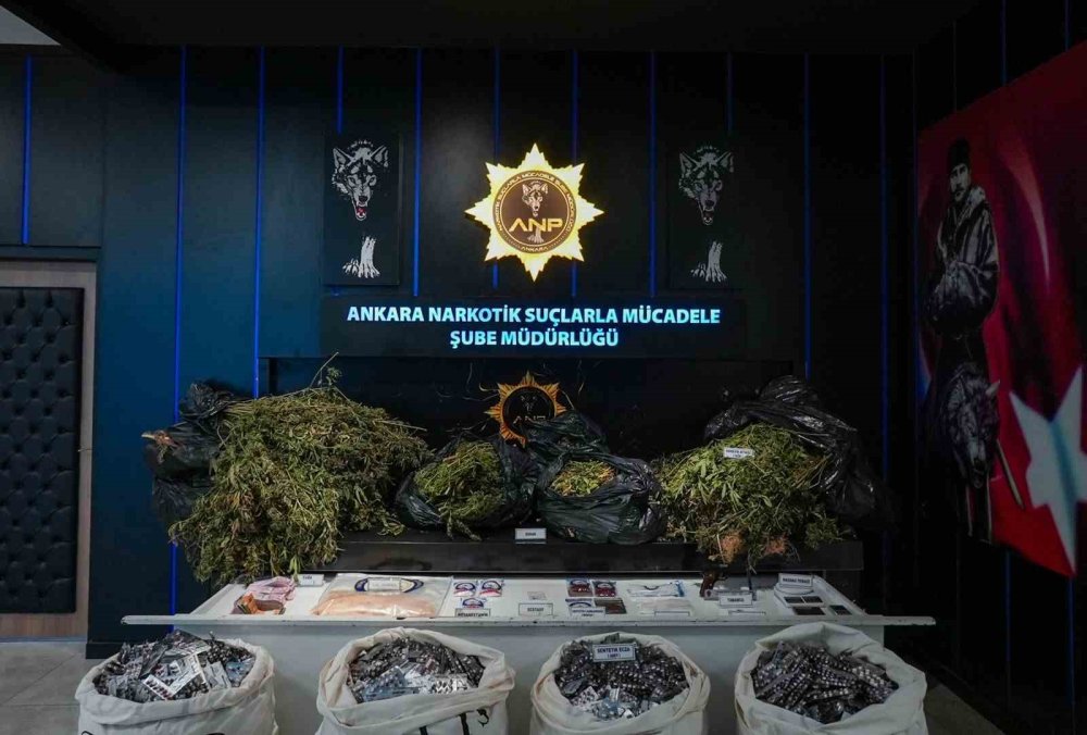 Ankara'da 105 kişiye gözaltı