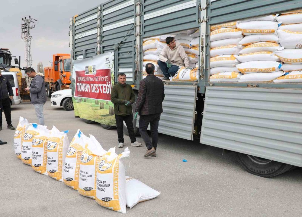 Konya'da yüzde 50 hibe dönemi! Çuval çuval taşıdılar