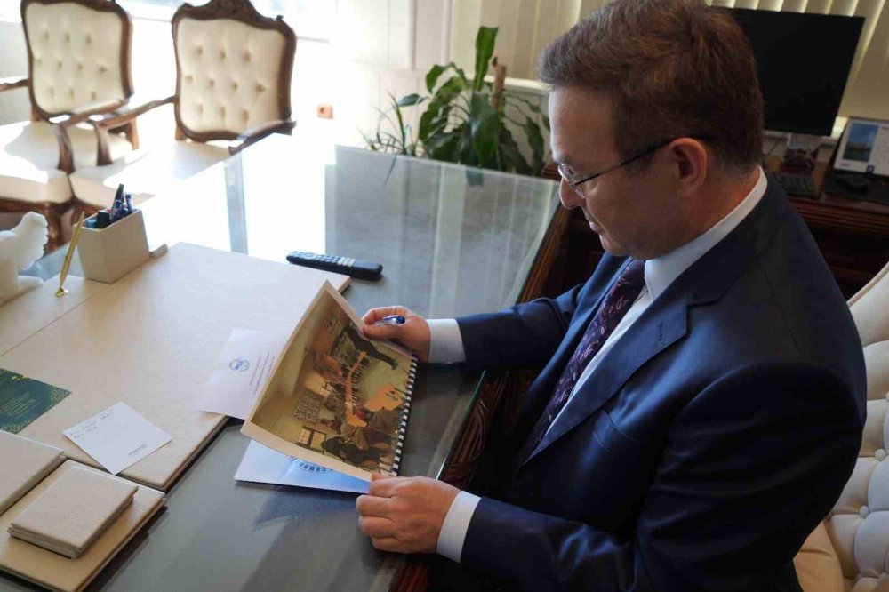 İdareci mazeret üretmez, imkansızlıklar içinde başarır