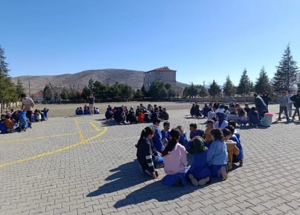 Konya'nın deprem beklenen ilçesinde tatbikat