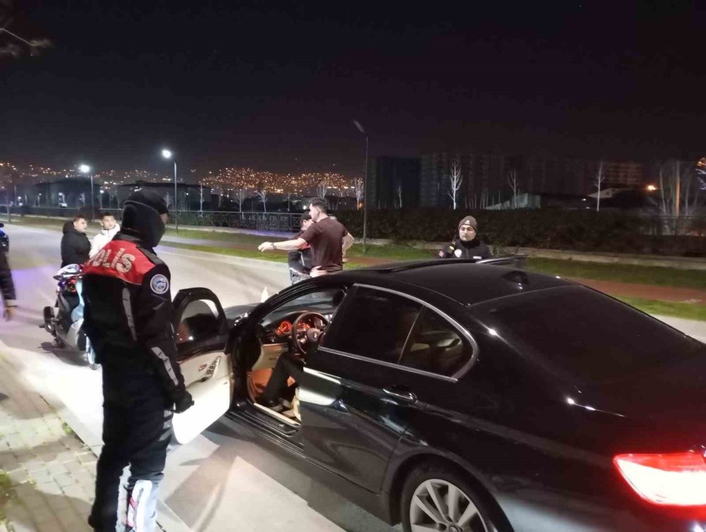 Bursa’da yer değiştiren ‘piyasacılara’ polis baskını