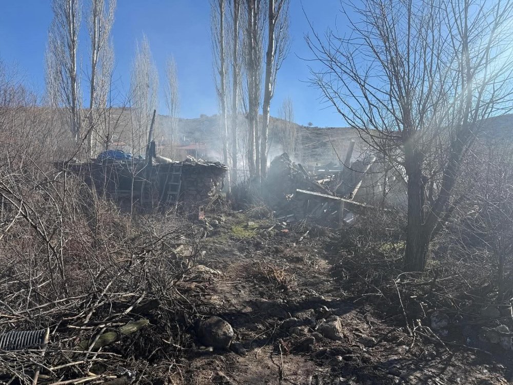 Devlet kimseyi sokakta bırakmıyor! 78 yaşındaki kadına sıcak yuva kaymakamlıktan