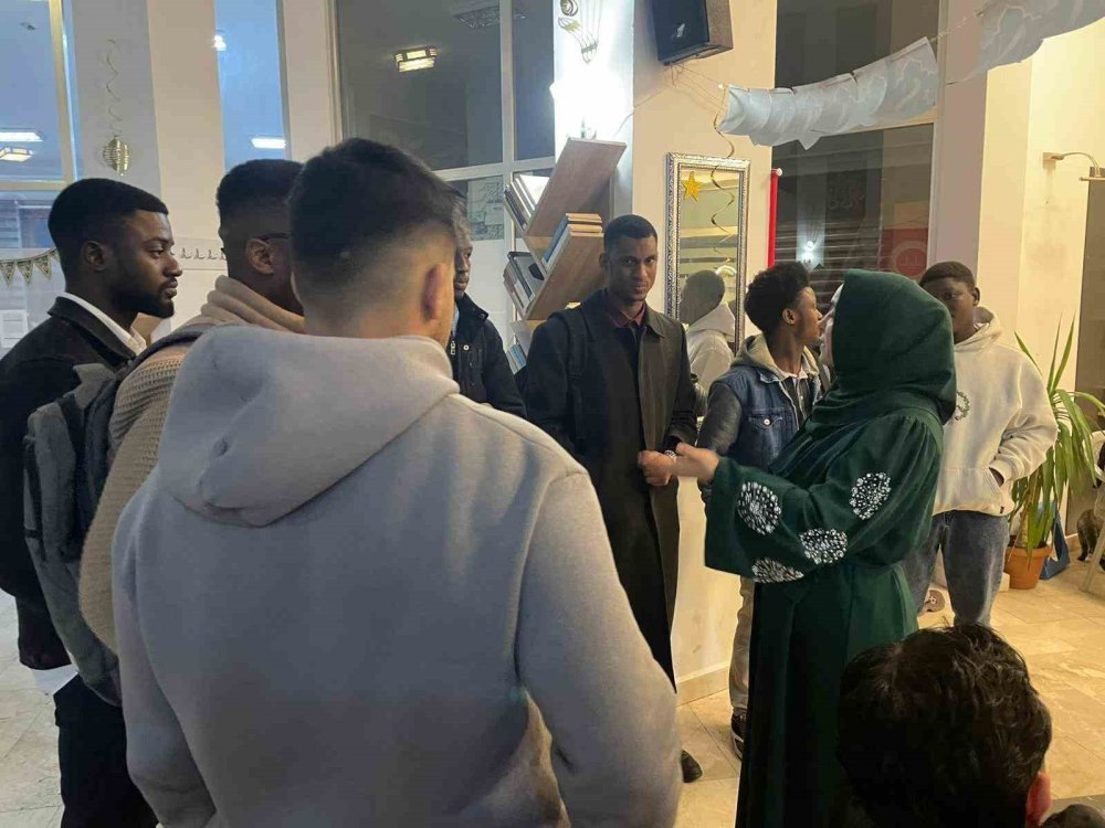 Afyon'da anlamlı ev sahipliği