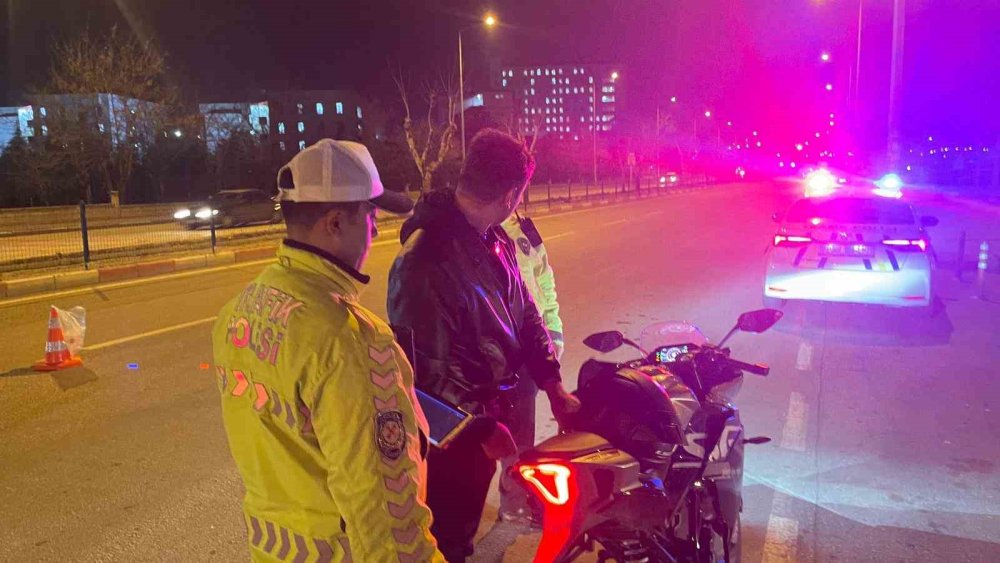 Karaman'da 43 ehliyete el konuldu