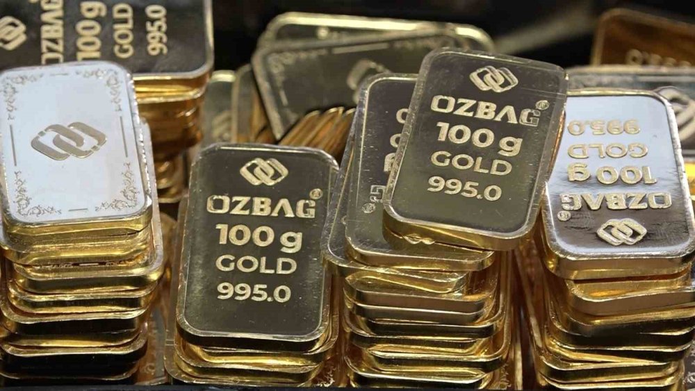 Talebe yetişmek için gece gündüz altın üretiyorlar