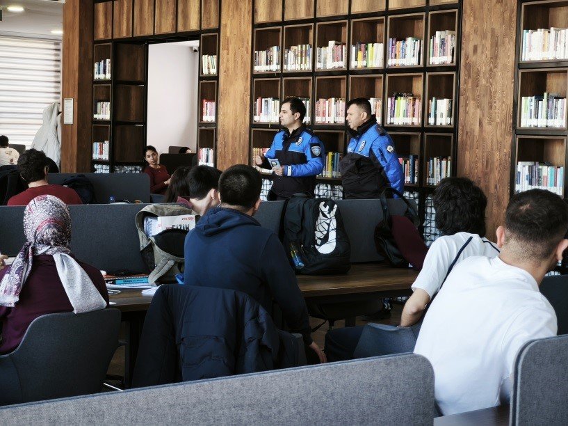 Sokak sokak gezip Niğde'de vatandaşı uyardılar