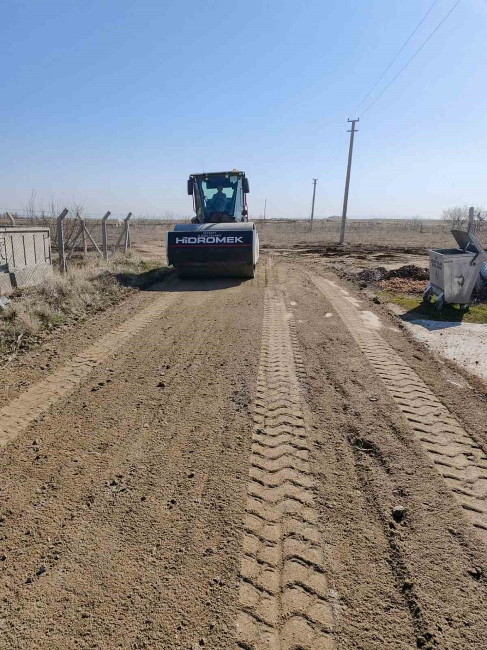 Kış bozdu İl Özel İdaresi Yapıyor