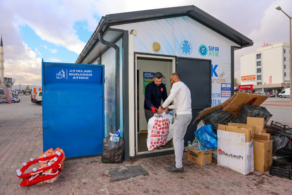 Atıklar Toprağa Bereket, Vatandaşa Nakit Oluyor!