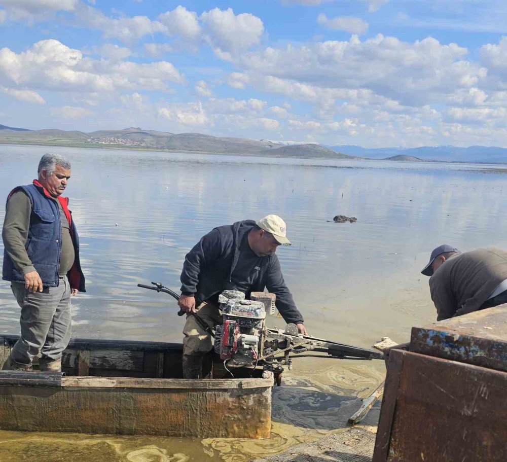 Çavuşçu Gölü Küllerinden Doğuyor: Çatlaklar Suyla Kapandı