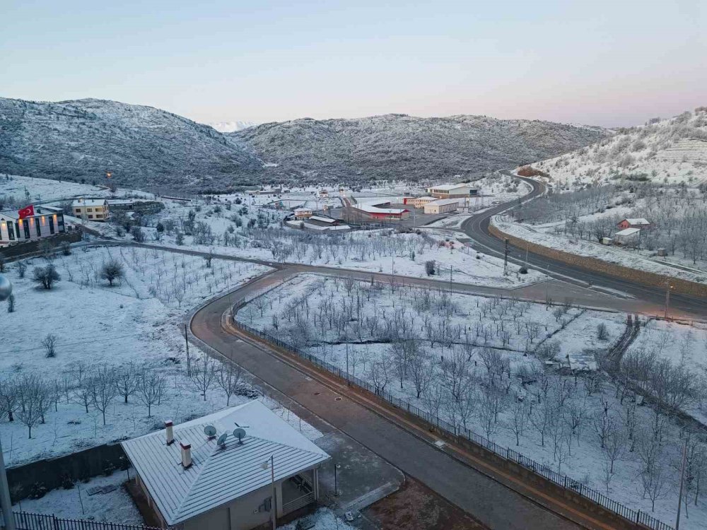 Hadim Mart Sonunda Beyaza Büründü