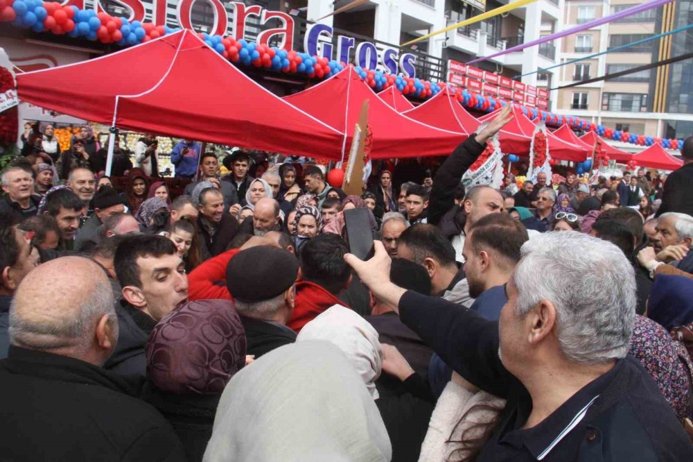 Konya’da Televizyon Savaşları! Fiyatı Duyan Akın Etti
