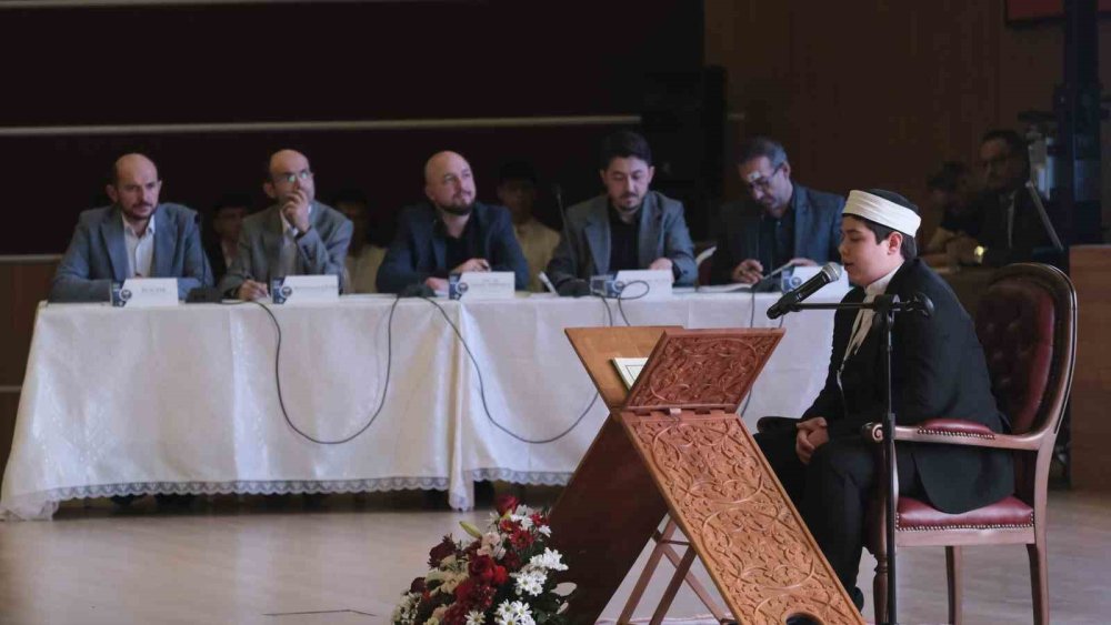 Kur’an’ın Genç Sadaları Karaman’da Buluştu: Konya ve Ankara Birinci Oldu