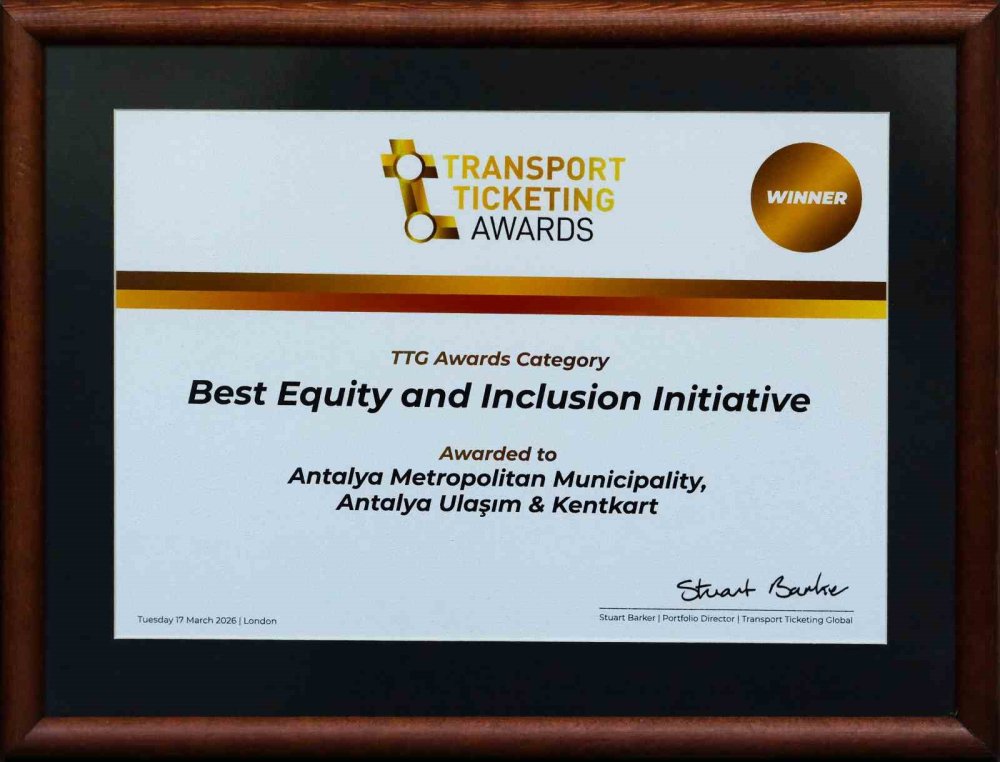 Antalya engellilere sunduğu hizmetle ödül aldı