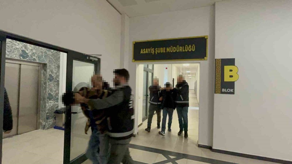 Kocaeli'de 200 bin liralık kablo ortada yok çalanlar bulundu! Motosiklet de çalıntı çıktı