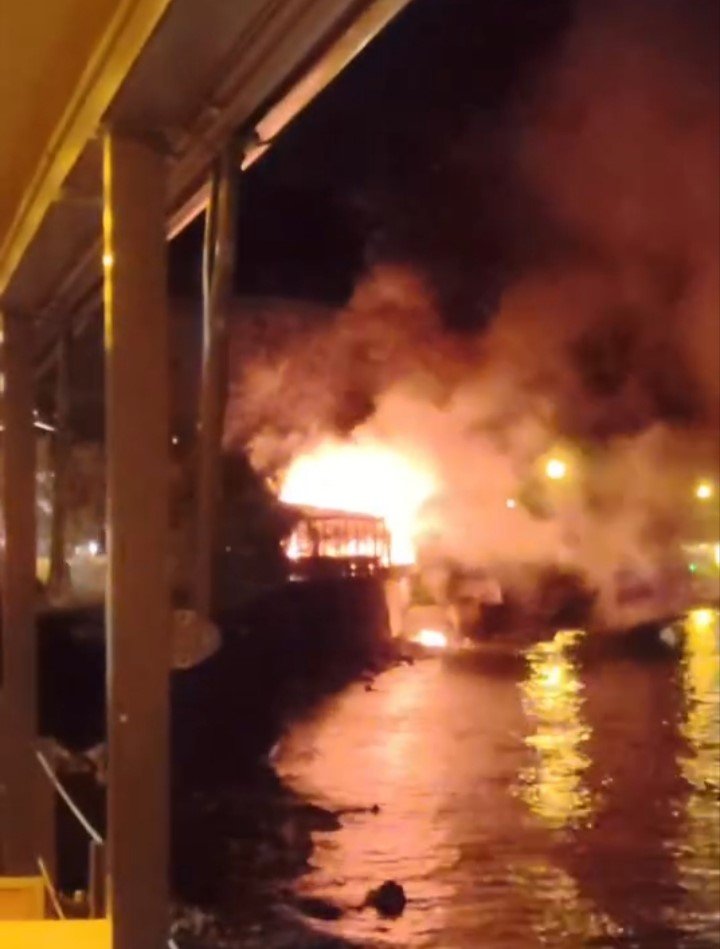 Kurşunlu Sahili’nde yangın paniği