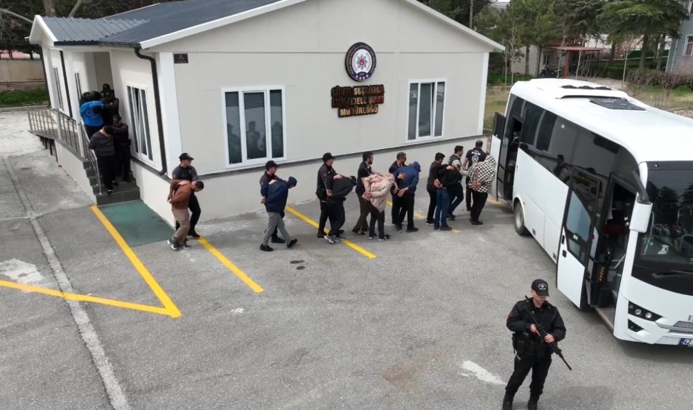 Konya'da doktoru dolandırdılar 28,6 milyarlık gerçek ortaya çıktı