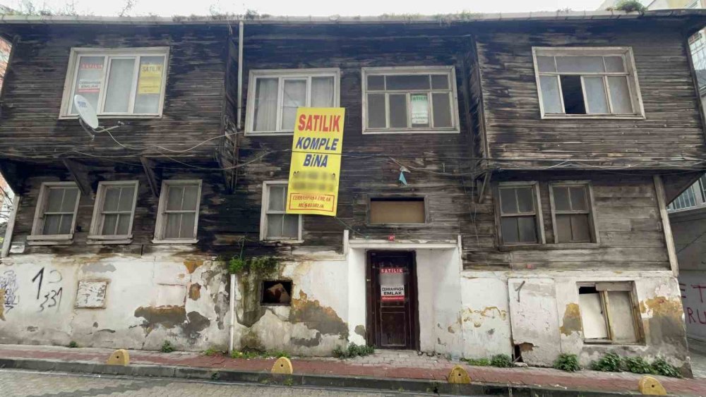 Satılık binada define kazısı polise takıldı