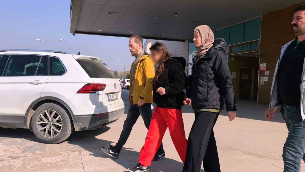 Bursa'da genç kızların kavgası adliyede son buldu