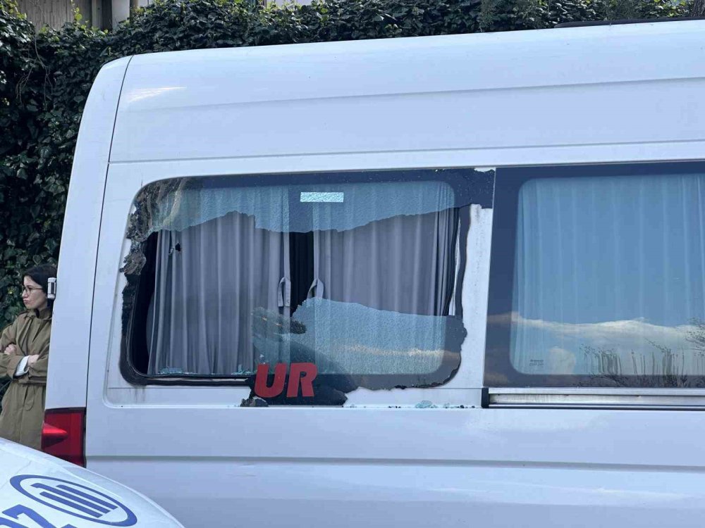 Konsolosluk saldırısında kurşun yağmurunda kaldılar